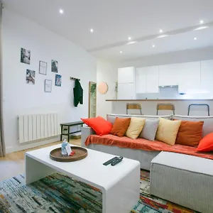  Appartement Warm 2 Bedrooms - C38